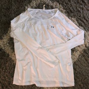under armour long sleeve athletic shirt